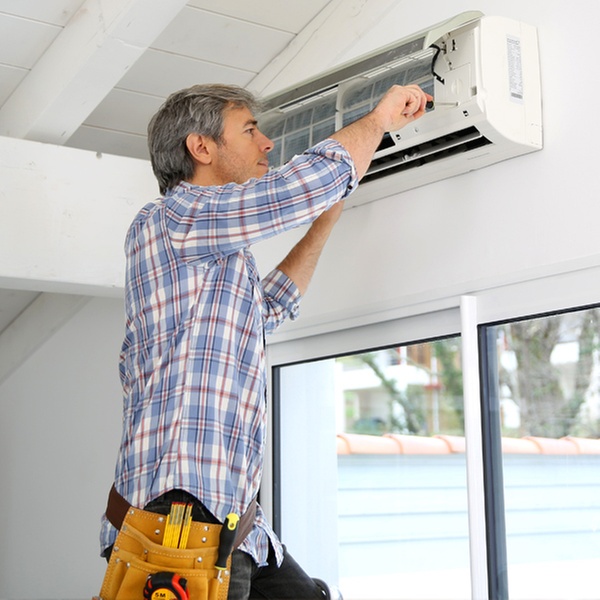 Karamanlı Klima Tamircisi